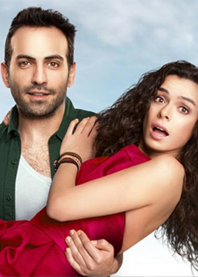 مشهد من مسلسل العشق مجددا