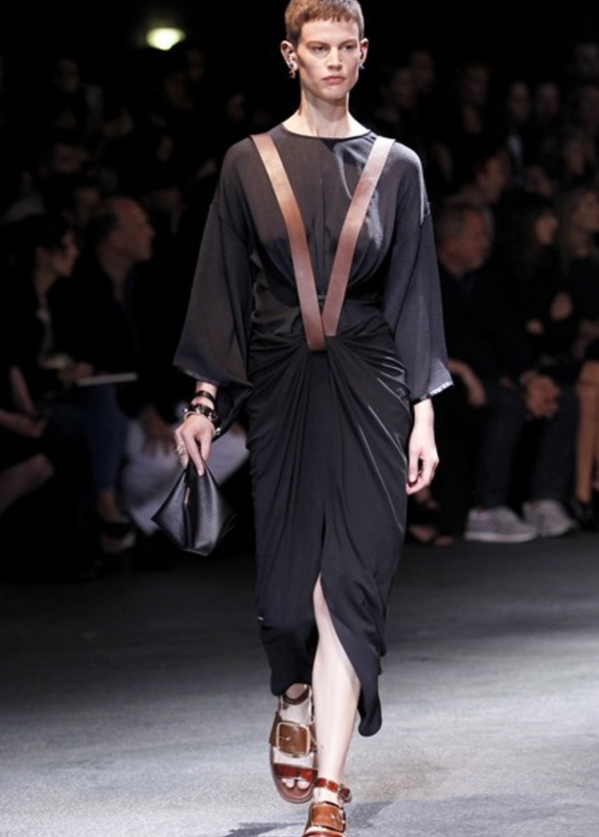 Givenchy: عندما تلتقي اسيا وافريقيا...