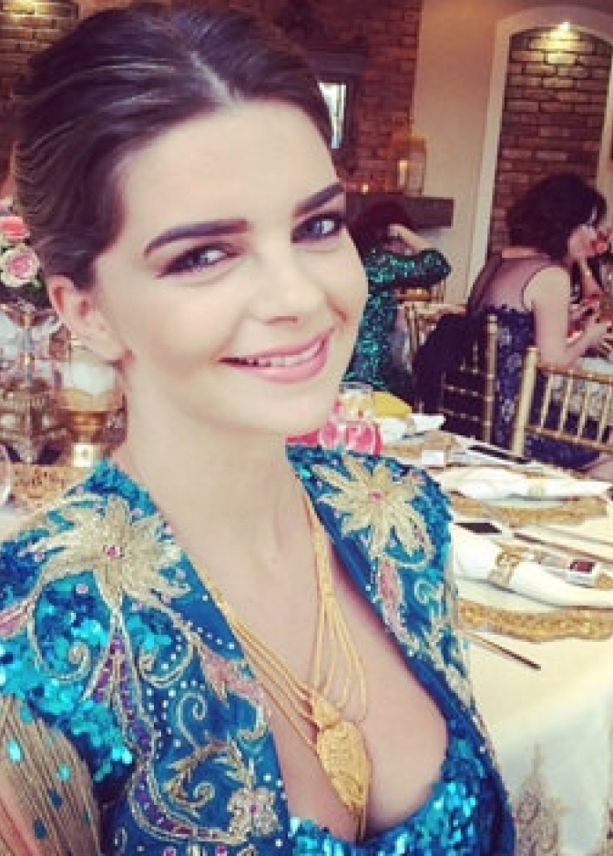 بيلين كارهان بليلة الحناء