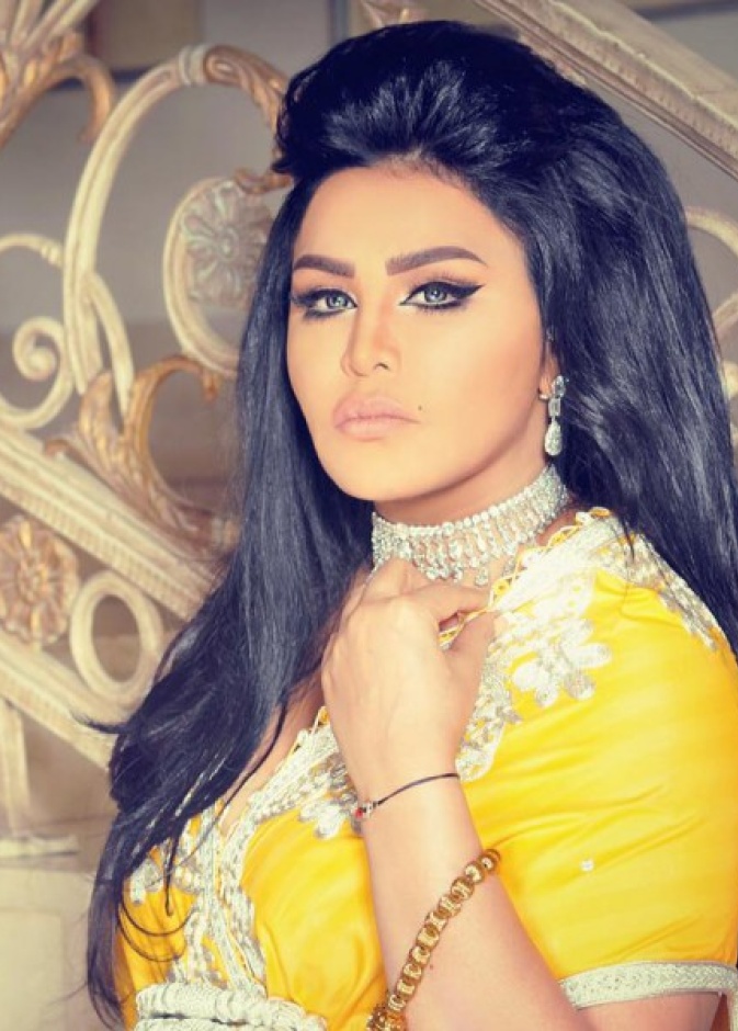 احلام احتفلت بخطبة شقيقتها