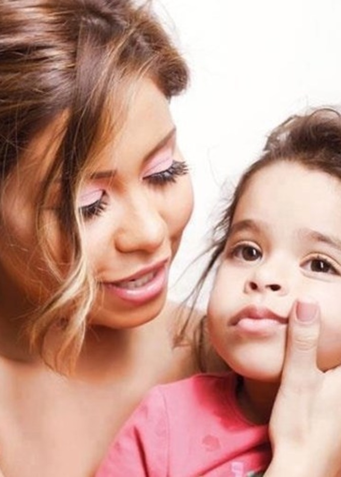 شيرين عبدالوهاب وابنتها مريم