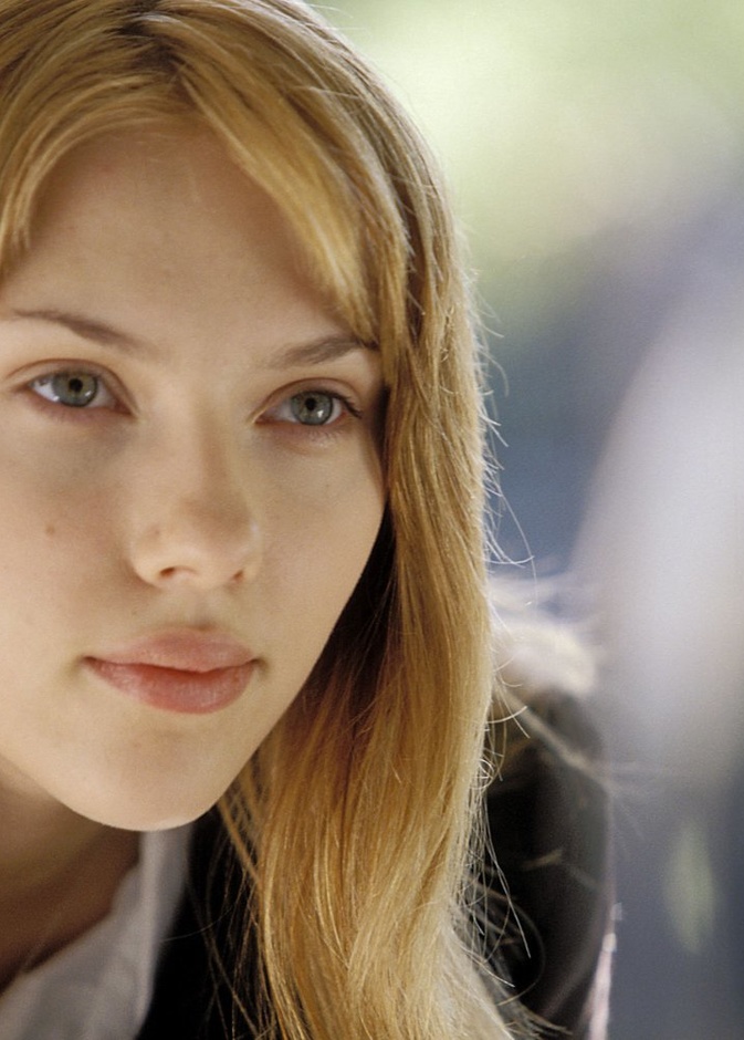 جمال سكارليت المذهل يتطور مع تطور أدائها