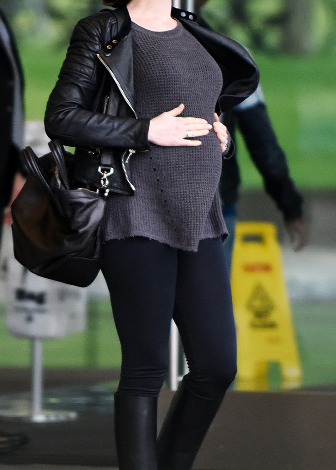 الممثلة الأمريكية آن هاثاواي