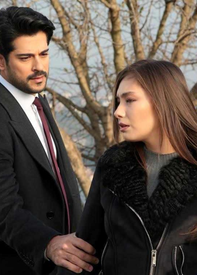 بوراق أوزجفيت وناصيلهان أتاجول