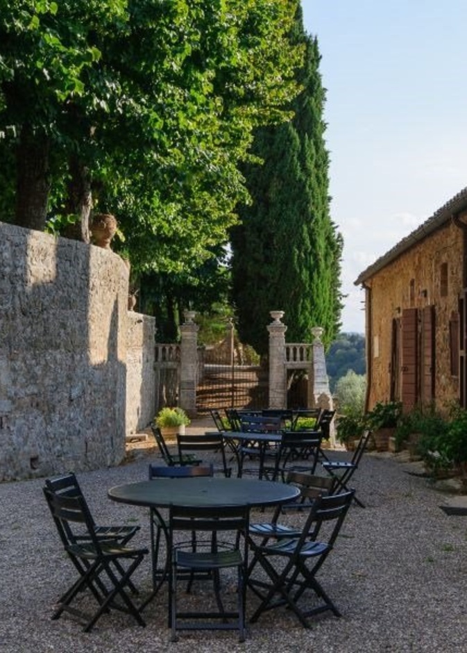 قلعة إيطالية تعرض للبيع بـ 32 مليون دولار