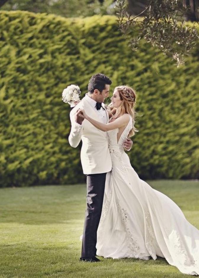 زفاف سينام كوبال وأميرزالي أوغلو