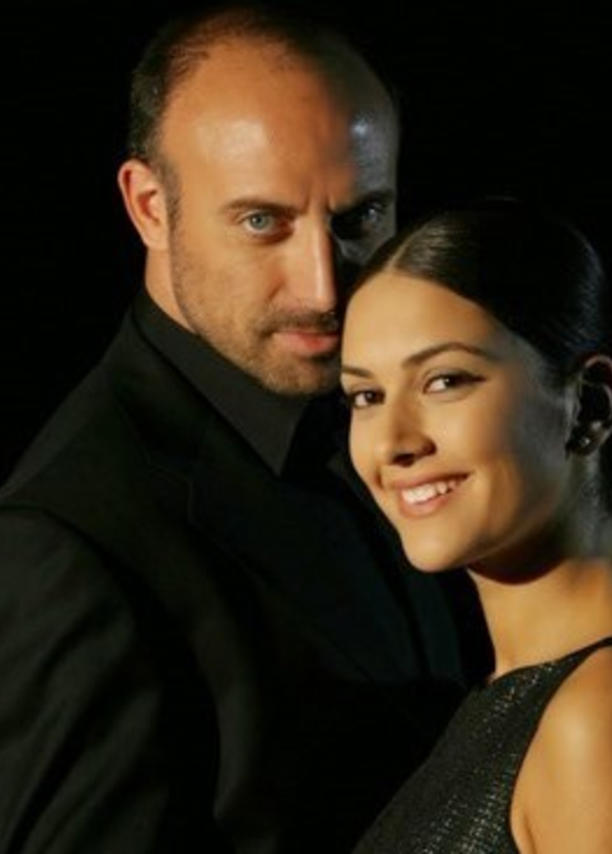 خالد أرجنتش وزوجته