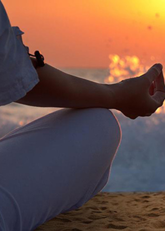 جلسات اليوغا في الهواء الطلق في دبي