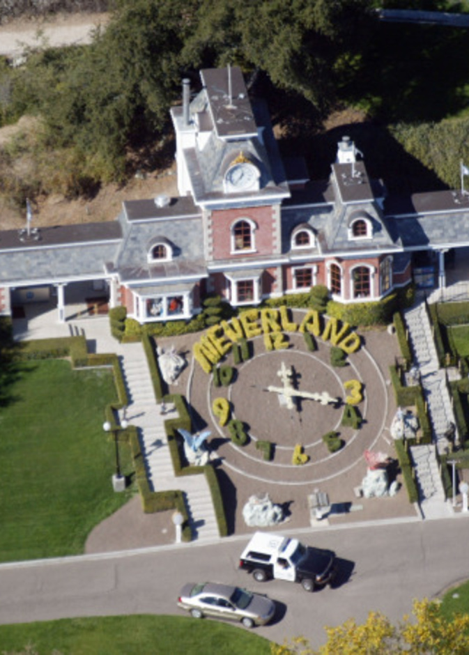 منزل مايكل جاكسون للبيع بـ100 مليون دولار