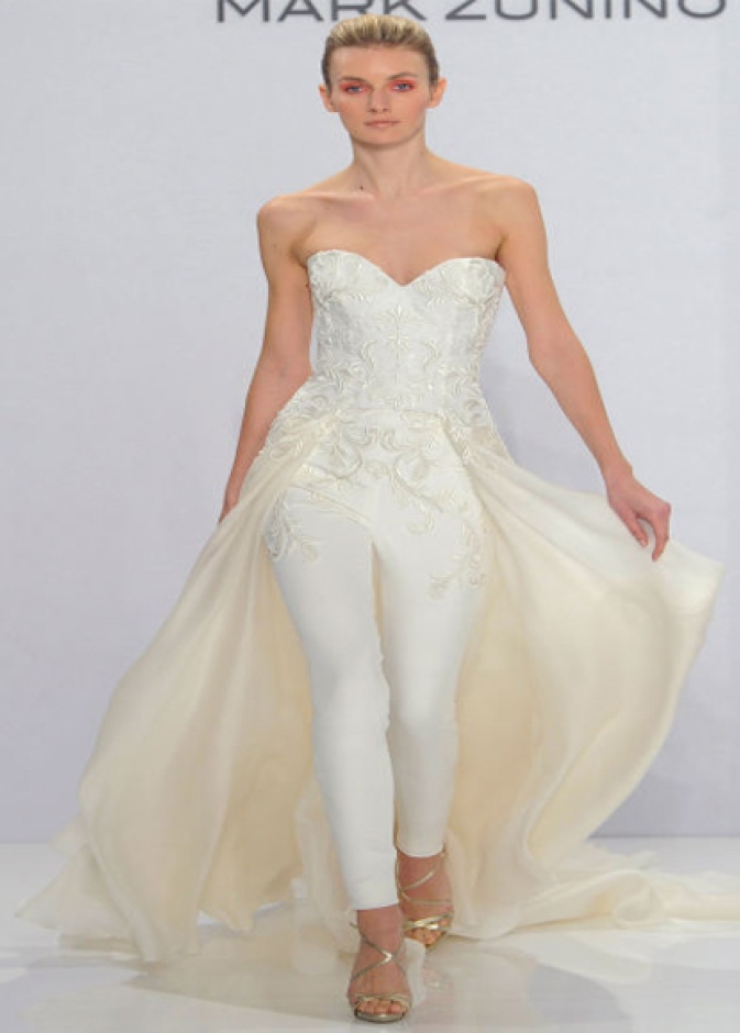 جمبسوت مع تنورة من Mark Zunino 