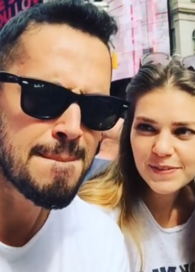 أسلي انفر ومراد بوز