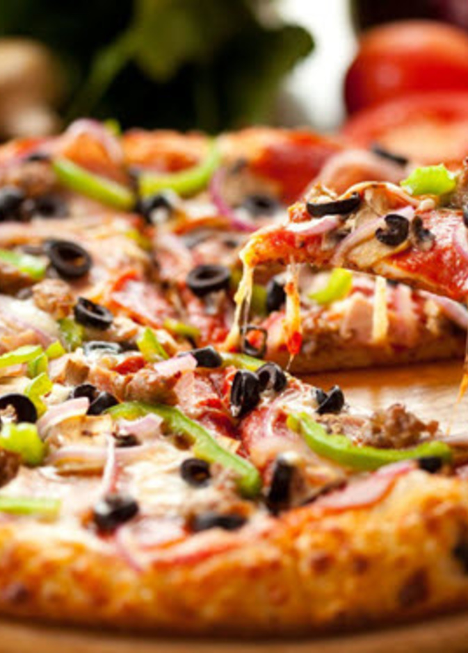 البيتزا الإيطالية الشهيرة