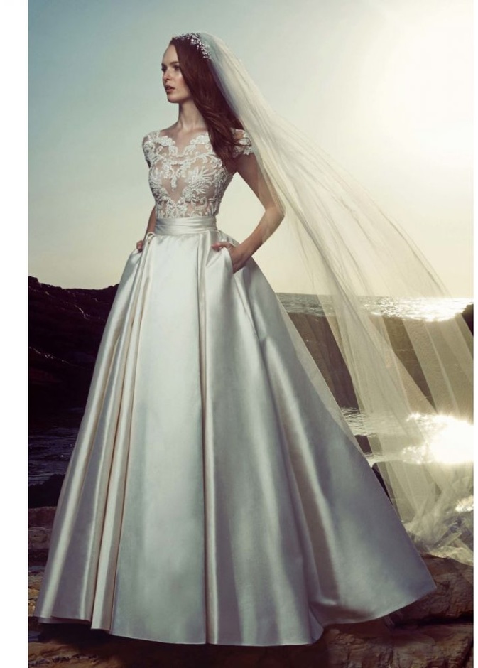 طرحات طويلة من مجموعة فساتين زفاف زهير مراد 2017 الربيعية