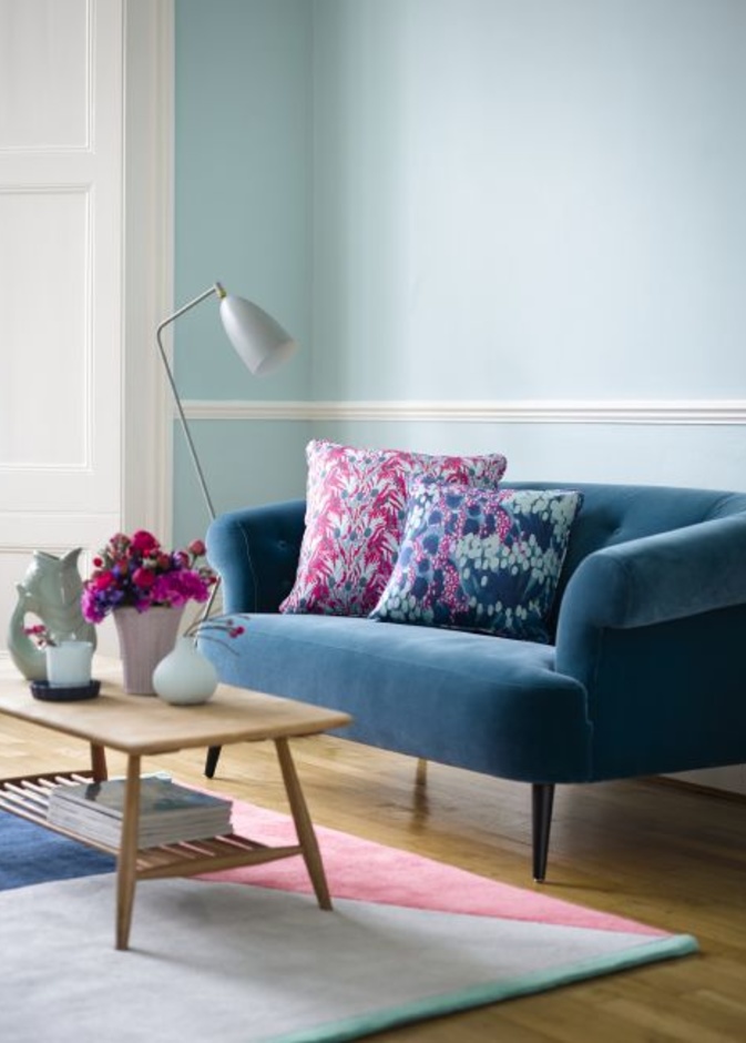 دهانات حوائط أضافت الدفء على غرفة الجلوس