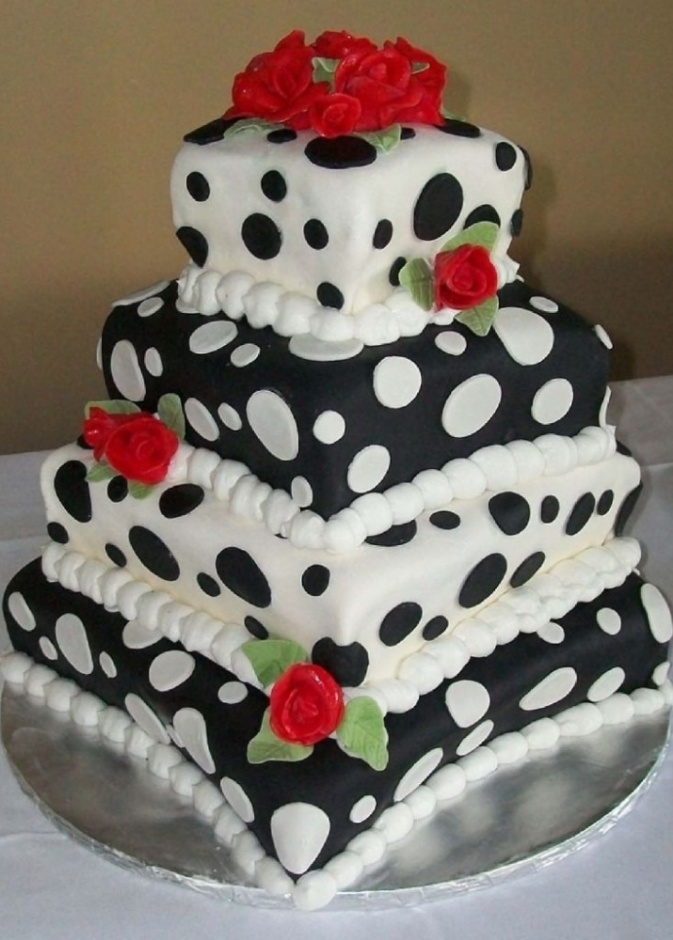 أناقة ديكور الزفاف المنقط... جرأة عصرية