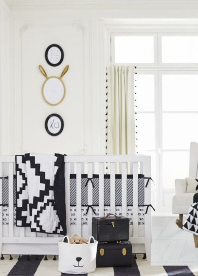 مفروشات وإكسسوارات منزلية بأشكال جريئة مع لمسة التألق