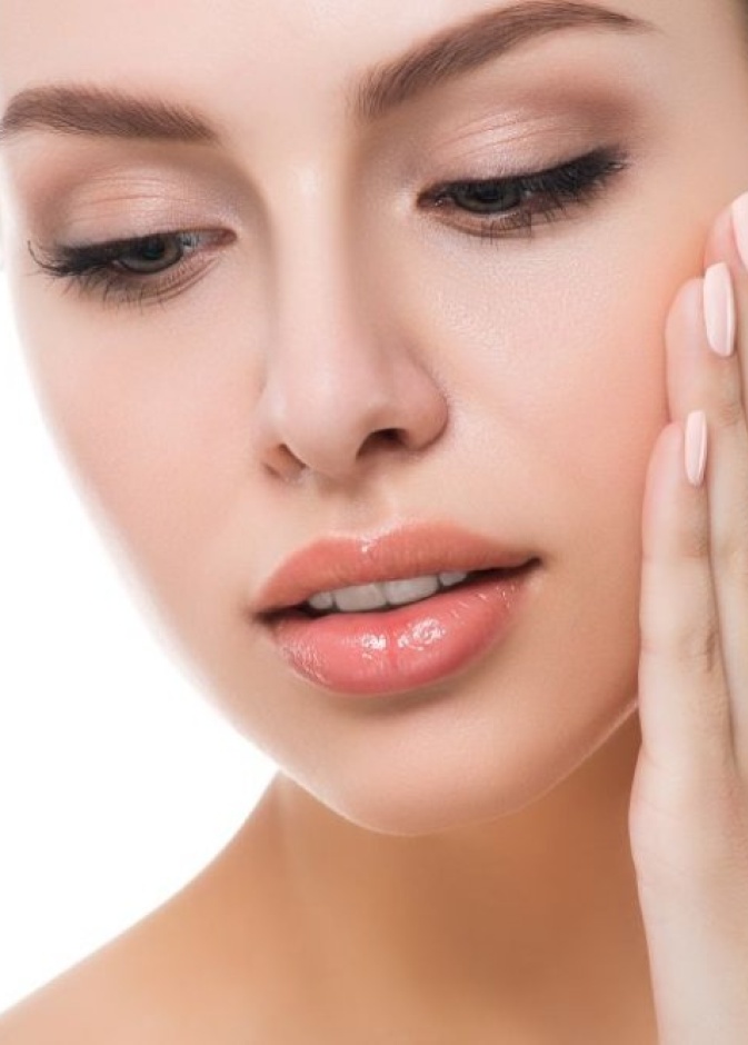 حافظي على كريمات الترطيب والتنظيف