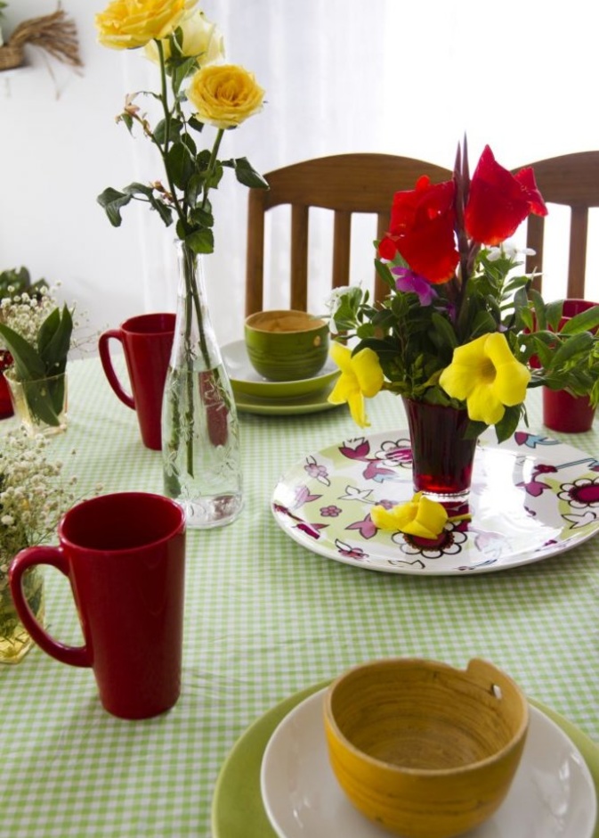 ألوان الباستيل في ديكورات موائد العيد