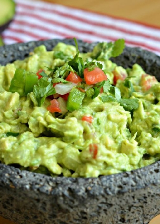 صلصة الغواكامولي تساعدك على حرق الدهون في الكرش