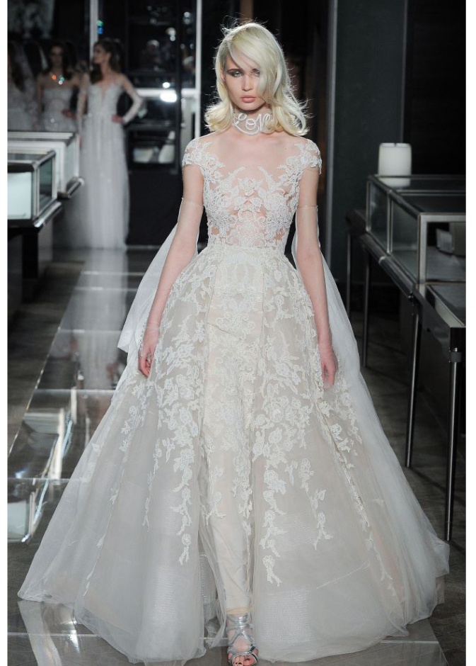 فستان زفاف بموديل التنورة القابل للازالة و الفصل من مجموعة Mira Zwillinger لربيع 2018