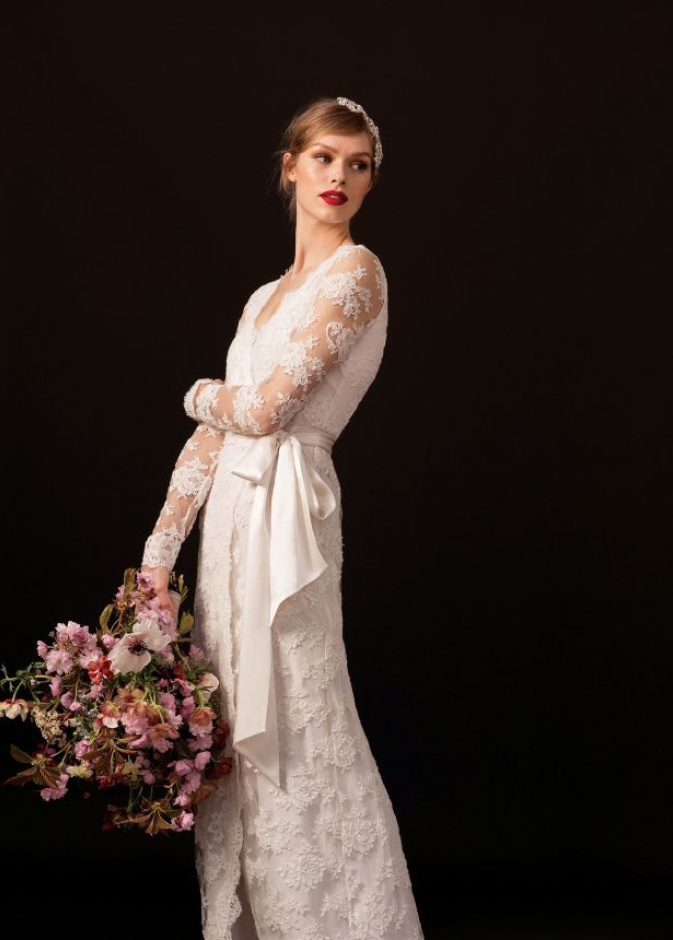 فستان من الدانتيل من تمبرلي لندن