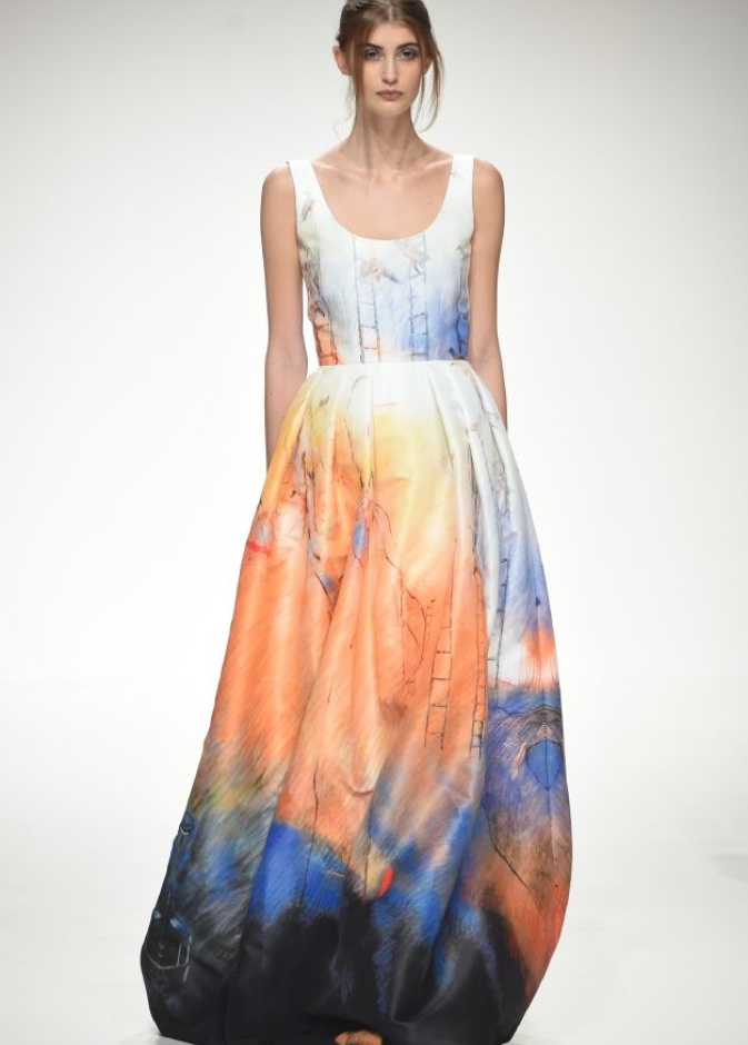 عرض ازياء زينة برسلي لربيع و صيف 2016