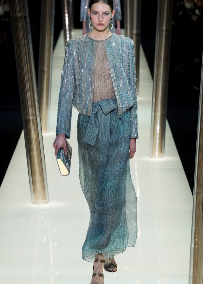 Armani Prive يُدخلنا حدائق البامبو في مجموعته الجديدة 