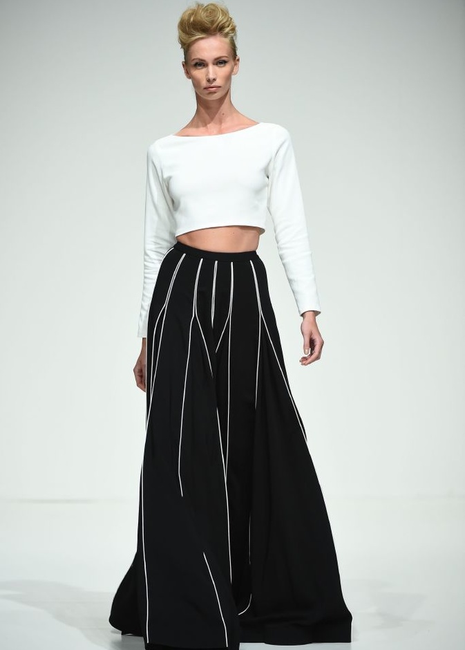 البساطة الراقية العنوان الأبرز "عائشة رمضان"