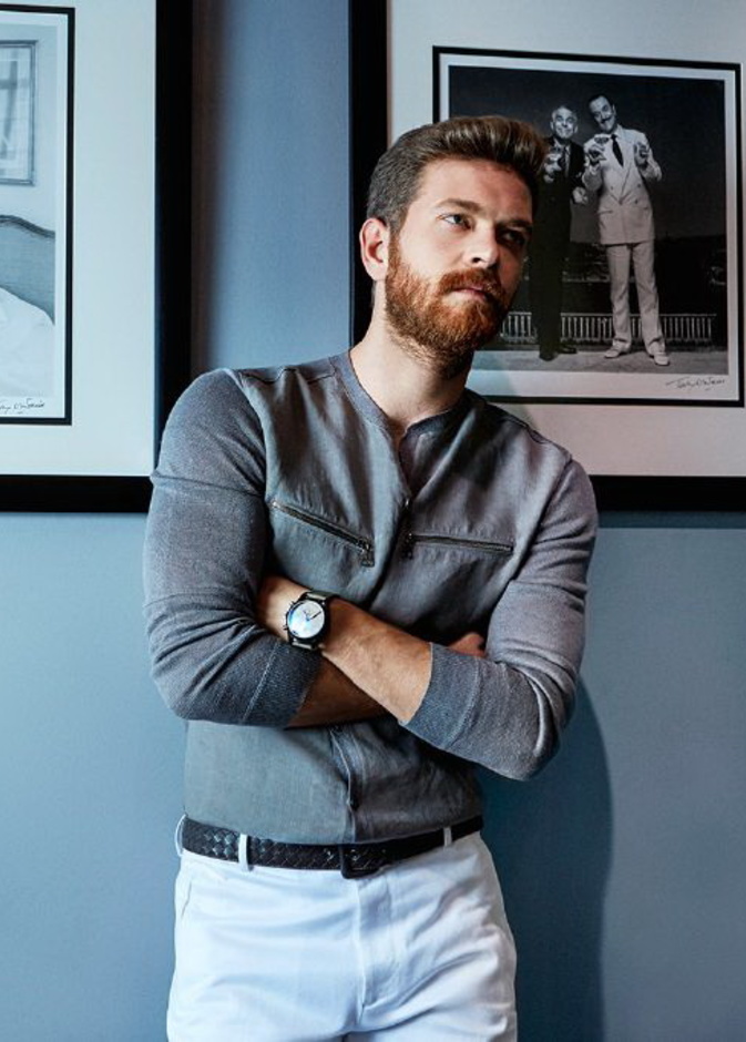 أنجين أوزتورك لـ"هي" : "كلنا نمثل" ولم أعتمد على وسامتي