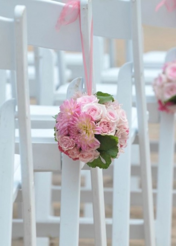 زفافك مكلل بأنوثة اللون الزهري