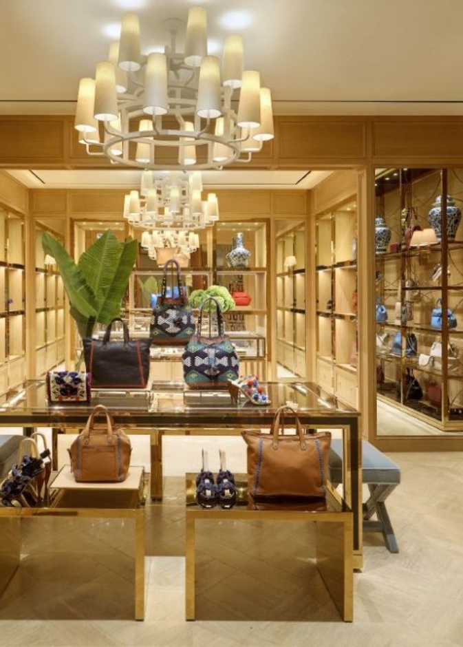 Tory Burch تعزز وجودها في الشرق الأوسط وتفتتح بوتيك جديد في الدوحة