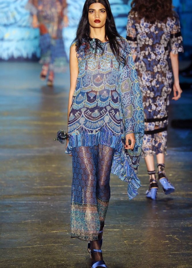 مجموعة Anna Sui لربيع و صيف 2016