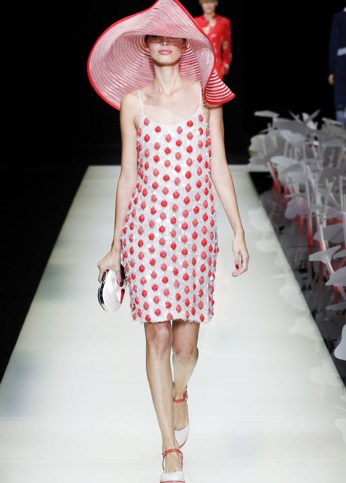 مجموعة  Giorgio Armani لربيع و صيف 2016