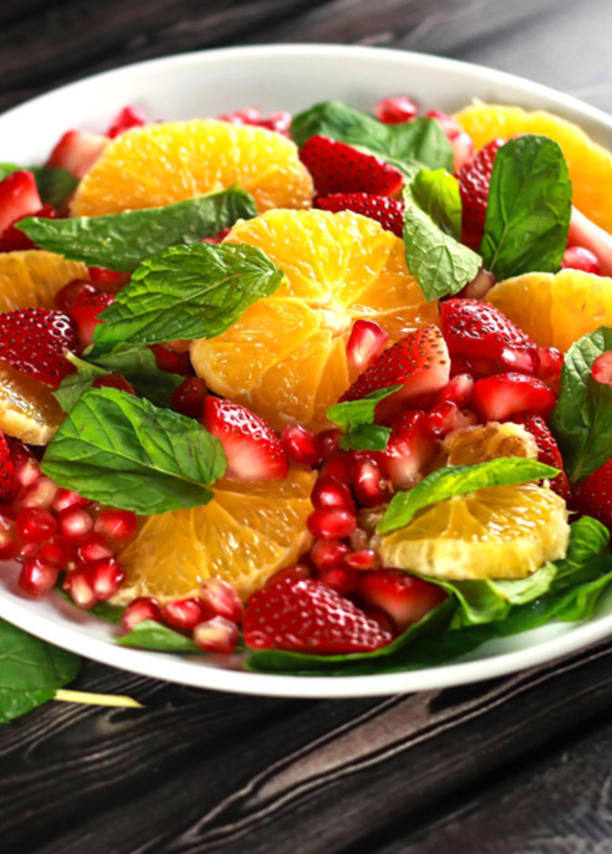 اضيفي الرمان و الجريب فروت والبرتقال لسلطاتك لرشاقة وصحة رائعة