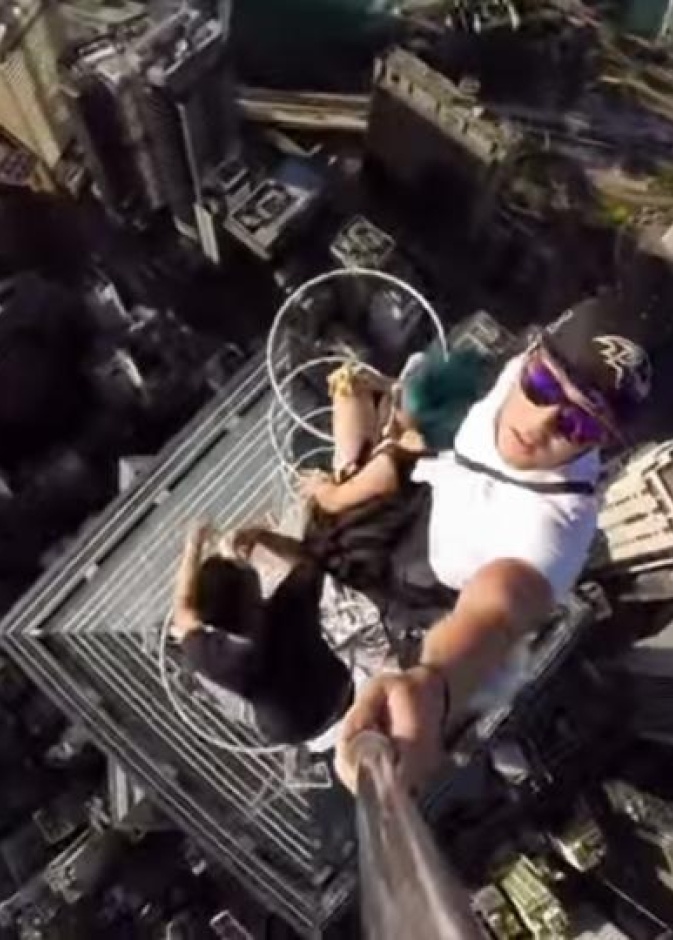 شاهدوا أخطر سيلفي في العالم