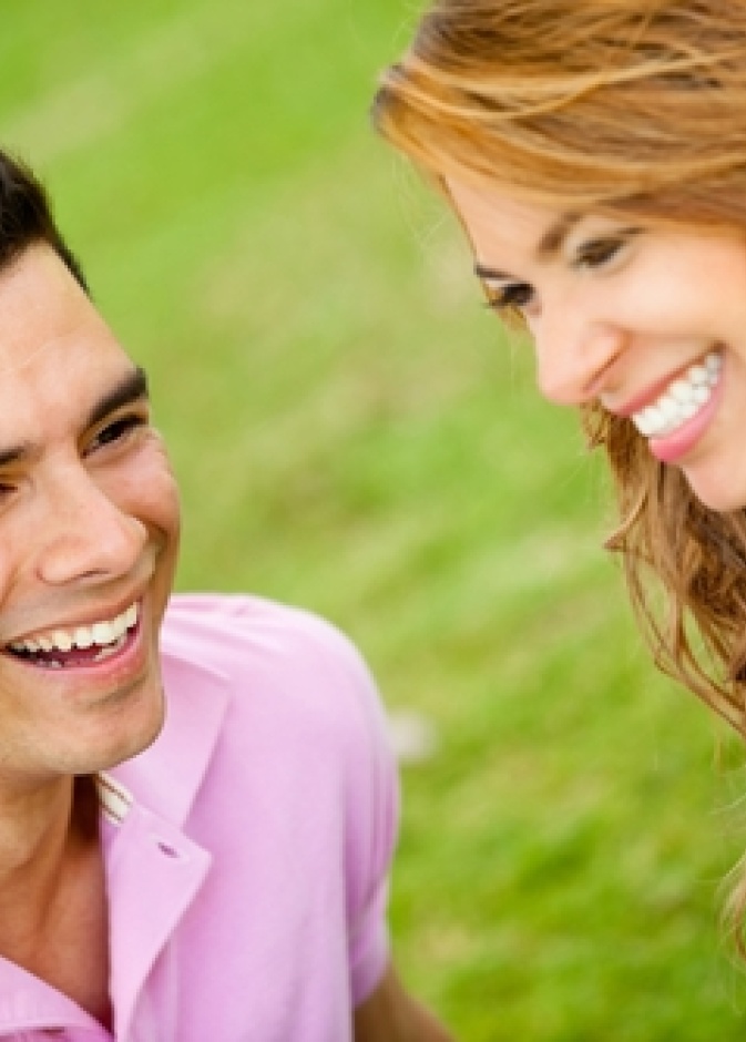 فتوى:تقبيل الزوج لزوجته في رمضان  