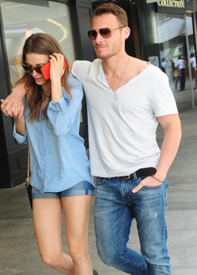 كرم بورسين وسيريناي ساريكايا