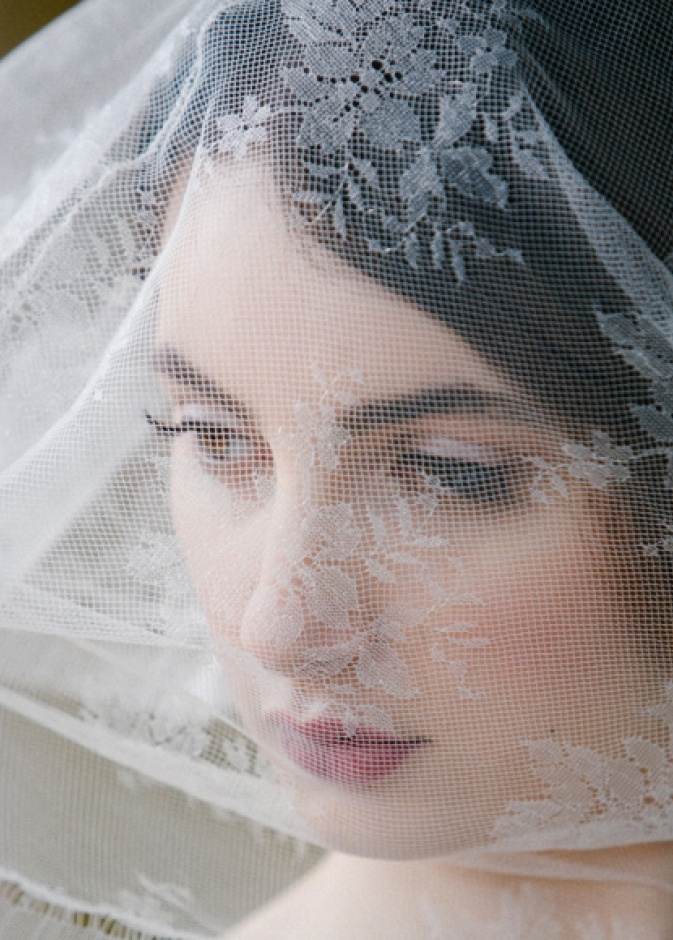 Simple stylish veil