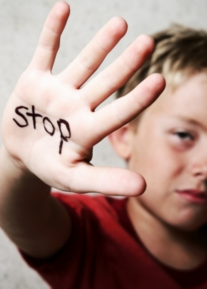 لا للتحرش الجنسي ضد الأطفال