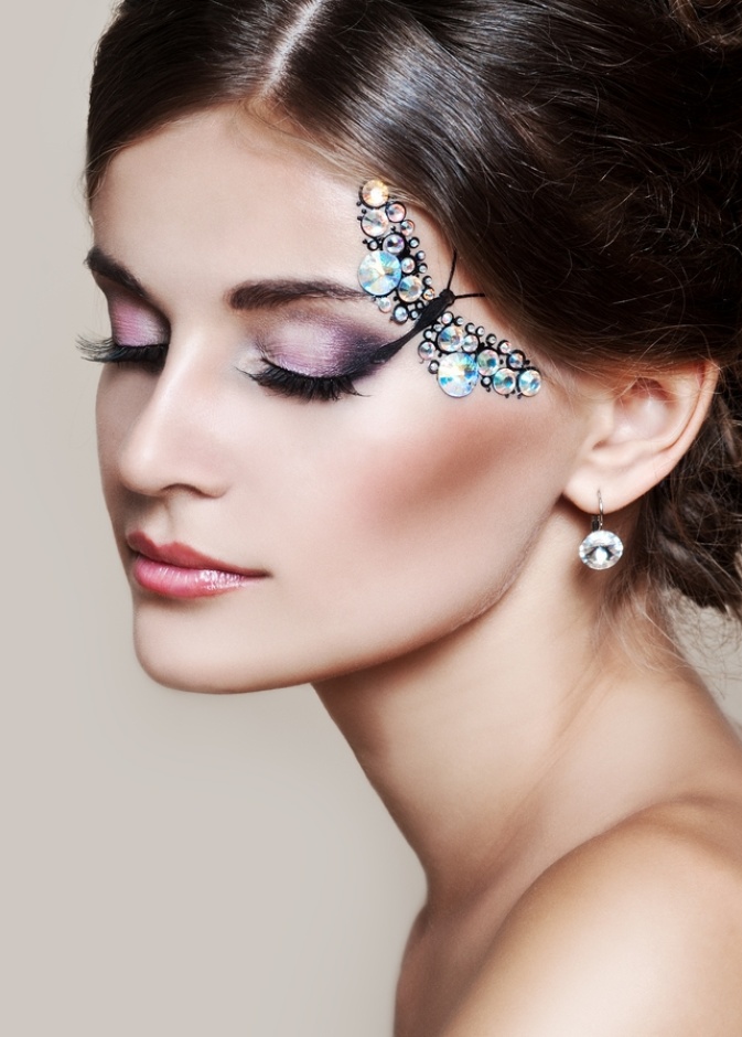 الفراشة... أجمل مجوهرات العروس الحالمة