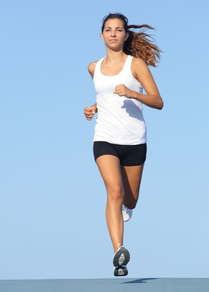 إقفزي وتحدّي جسمك والسعرات الحرارية في 15 دقيقة فقط