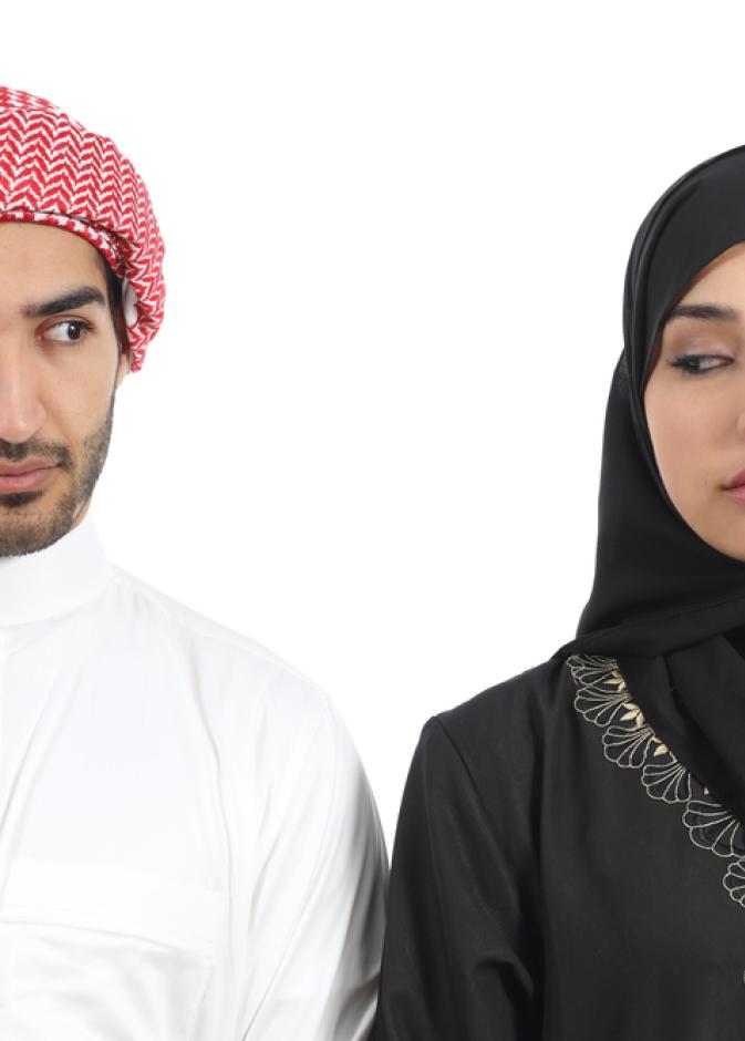 سيدة تخطب لزوجها لغيرتها من ضرتها 