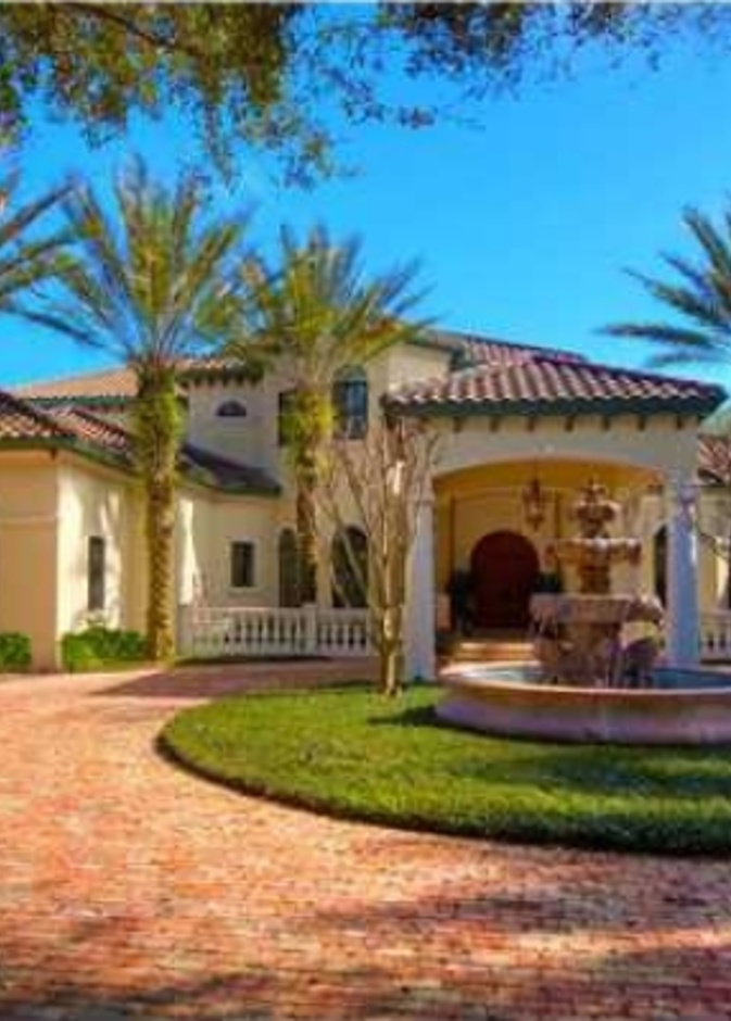 ألفونسو سوريانو يشتري قصر بروس ألين 