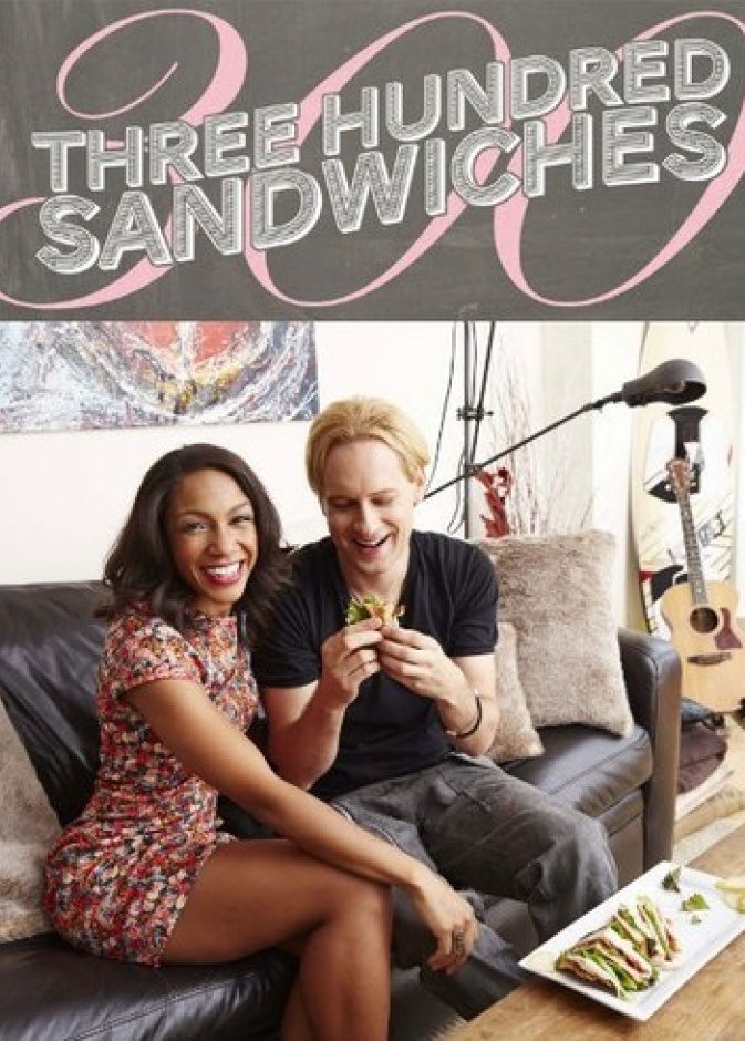 أعدت 300 سندويش ليطلب يدها