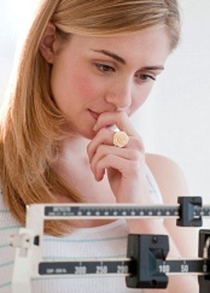 لهذه الأسباب لا تفقدين وزنك...