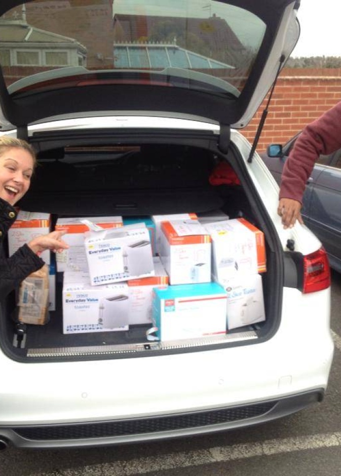 27  هديّة مشابهة... ضريبة غياب لائحة هدايا الزفاف