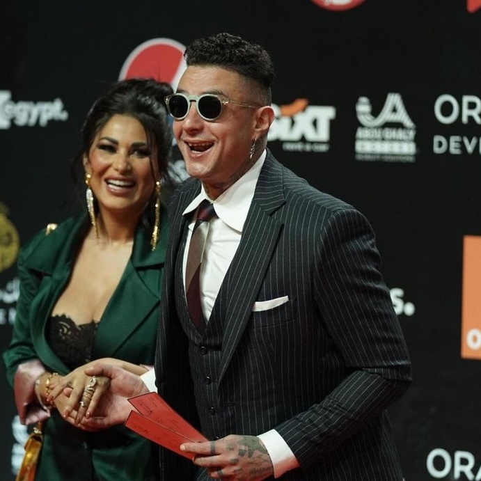 أحمد الفيشاوي وزوجته