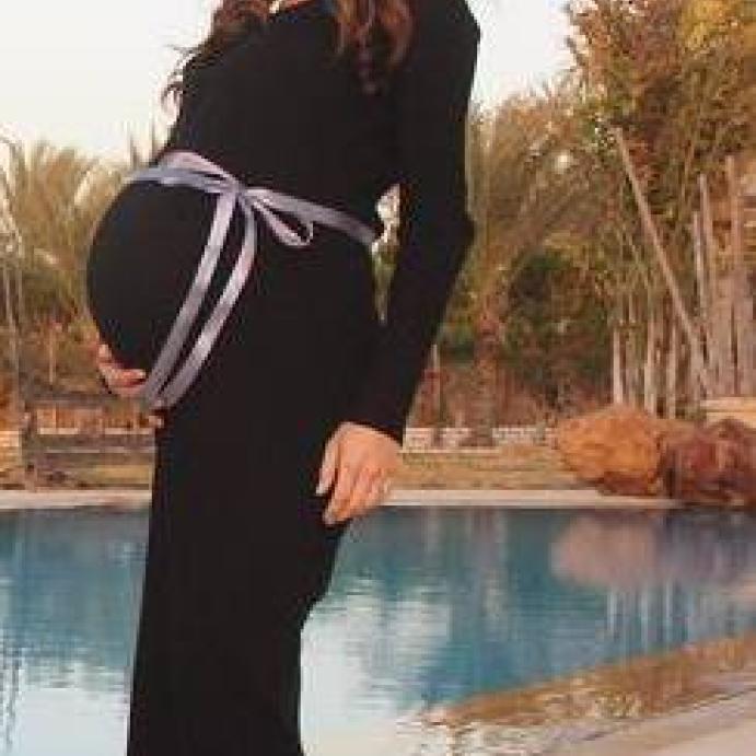 ريهام ايمن سخرت من مظهر بطنها