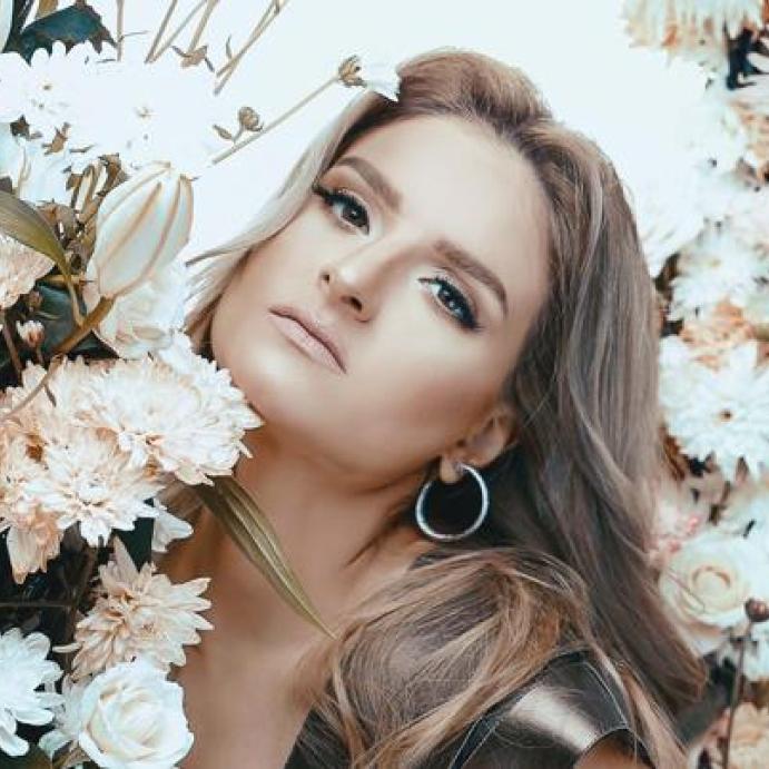 شيماء سعيد تعود للغناء مجددا