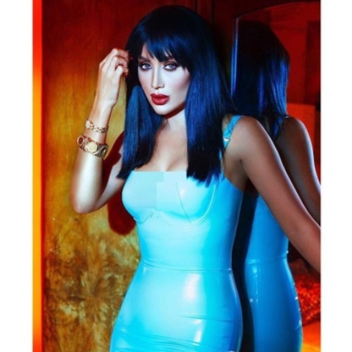 مكياج يناسب الشعر الاسود من وحي مايا دياب